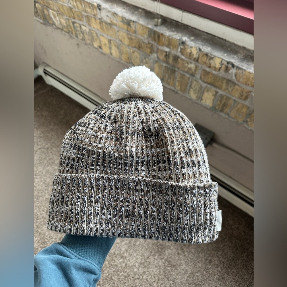 Lululemon women’s winter hat